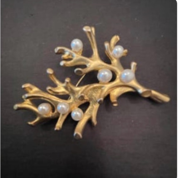 Sarah Coventry Lot of Brooch, Necklace w/Locket & Stunning Tree Brooch w/Pearls - Picture 8 of 10